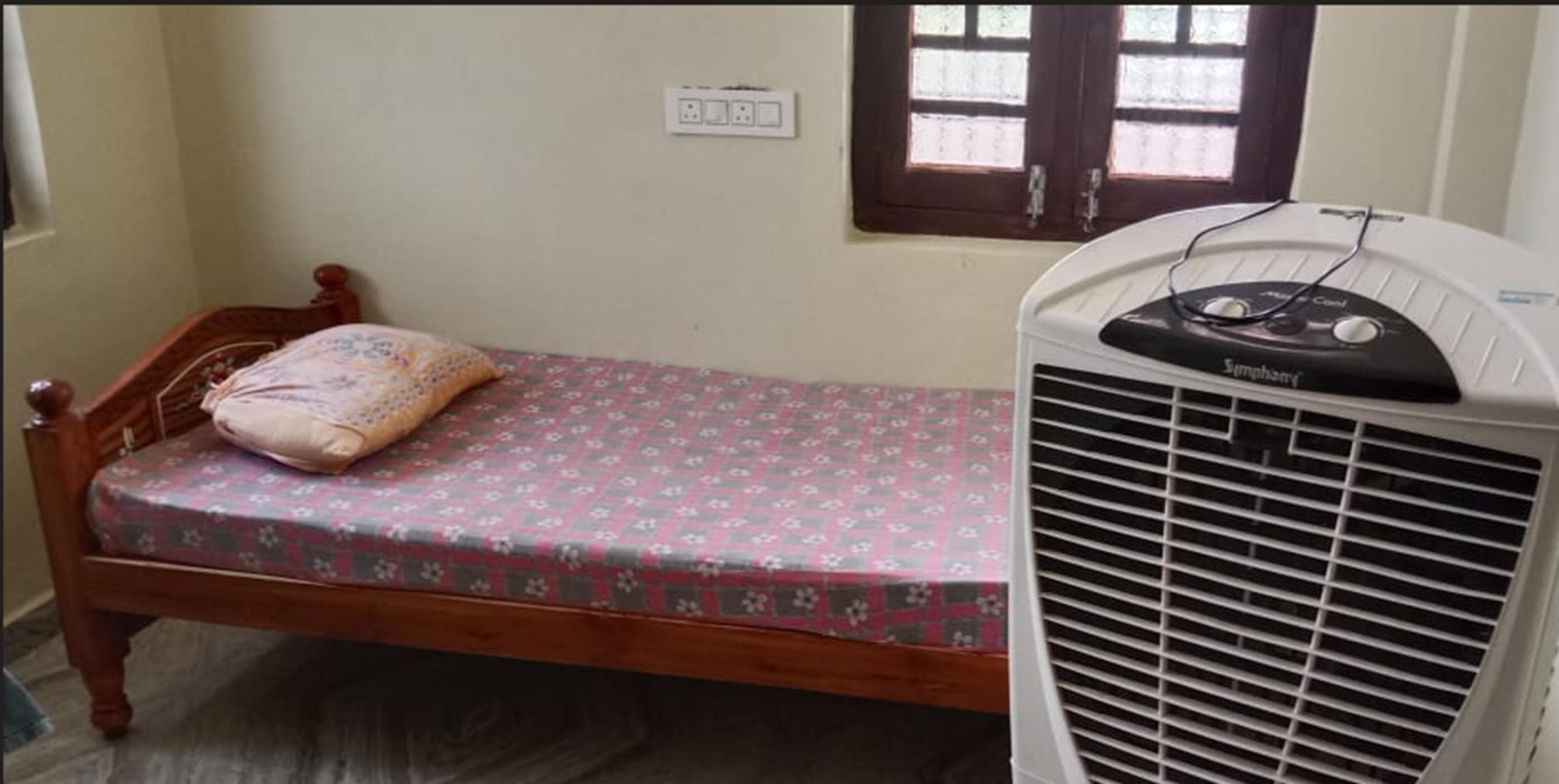 Praj Guest House Narayanpet - Tap to explore photos