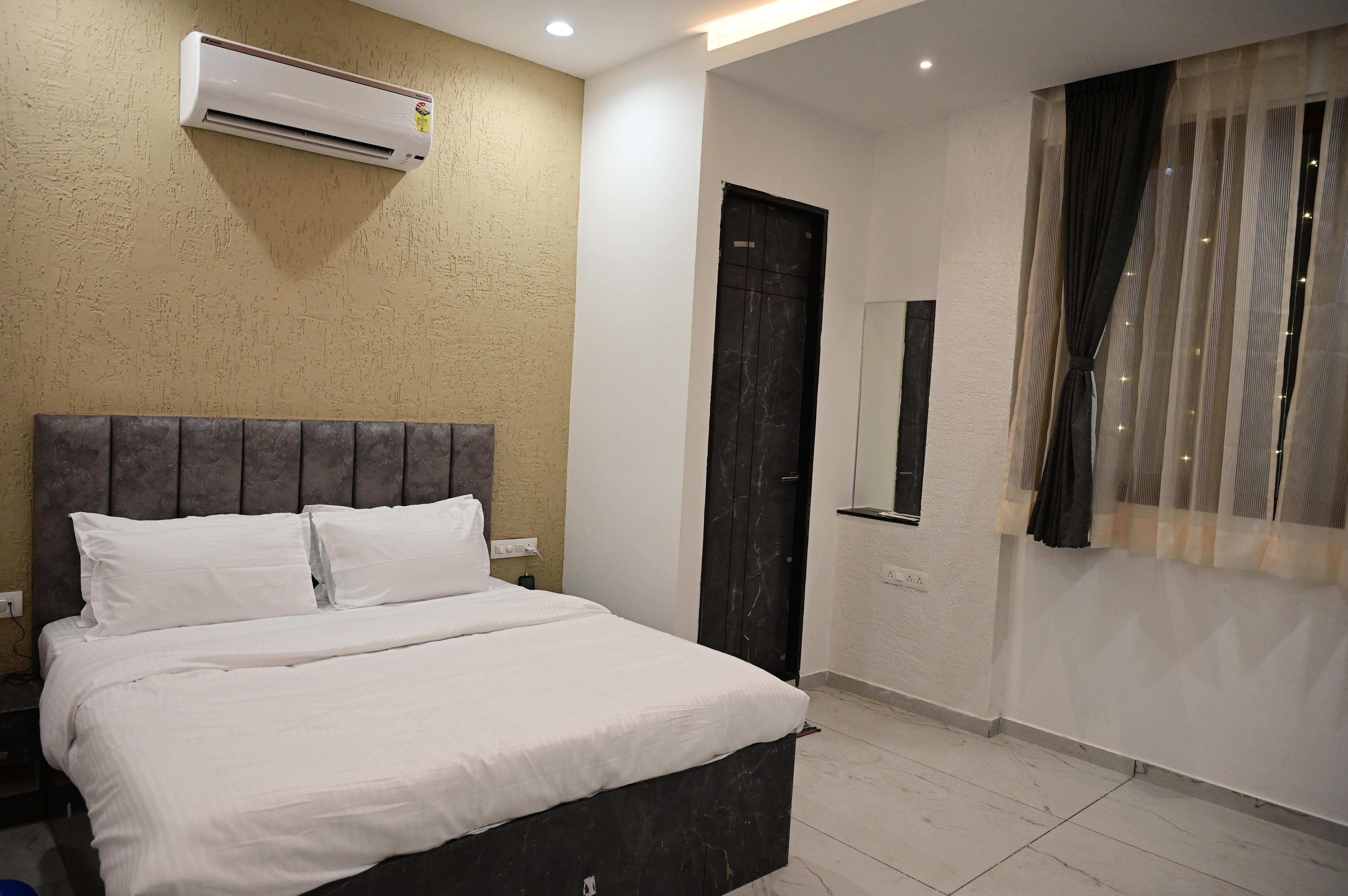 Grand Udaimaan Residency Udaipur - Tap to explore photos