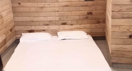 Deodar Jungle Valley Homestay and Restaurant Room Type - Bedroom 5
