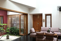 Theeram Homestay Vyttila