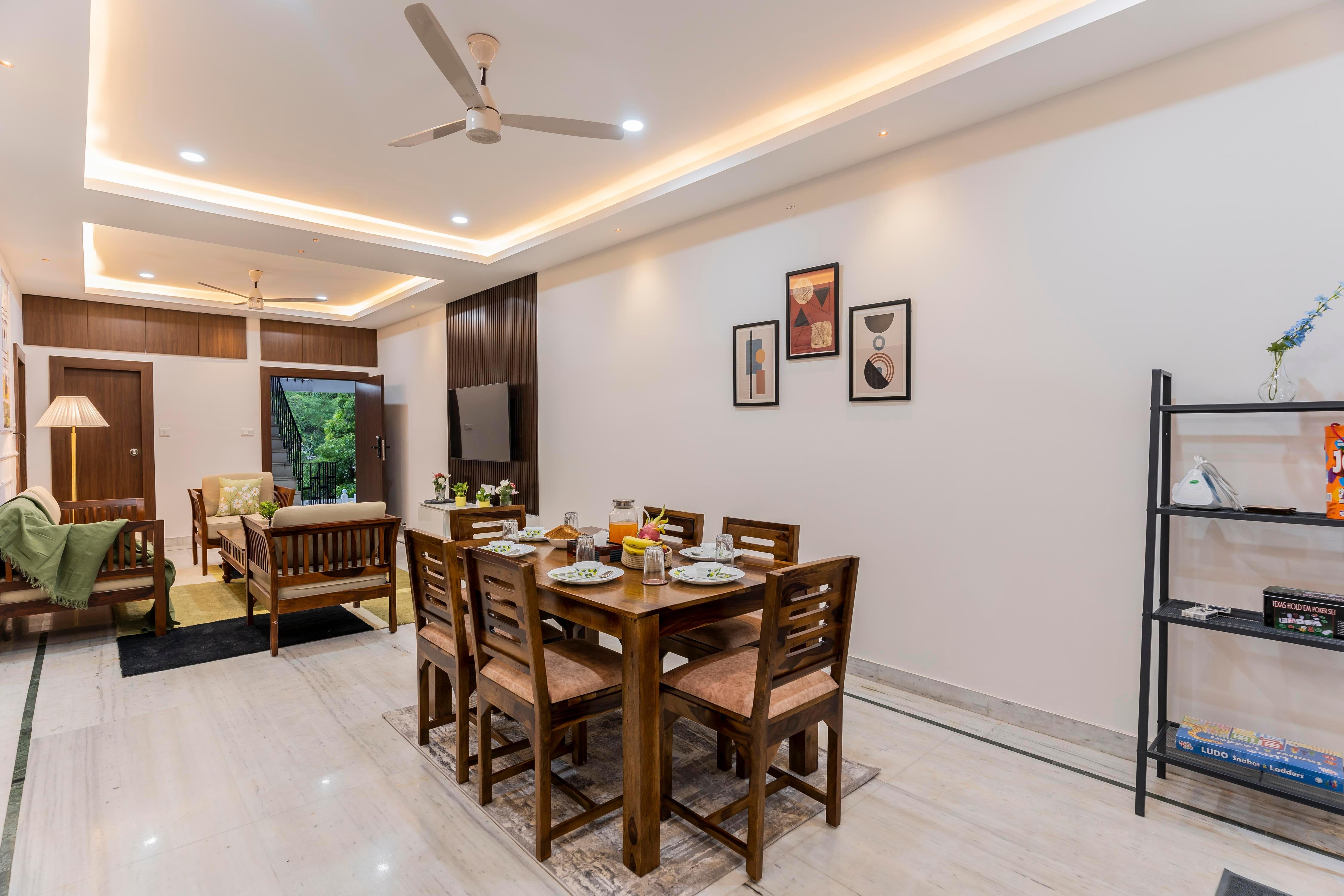 Fateh Shores : Home with Breakfast and Parking - Tap to explore photos