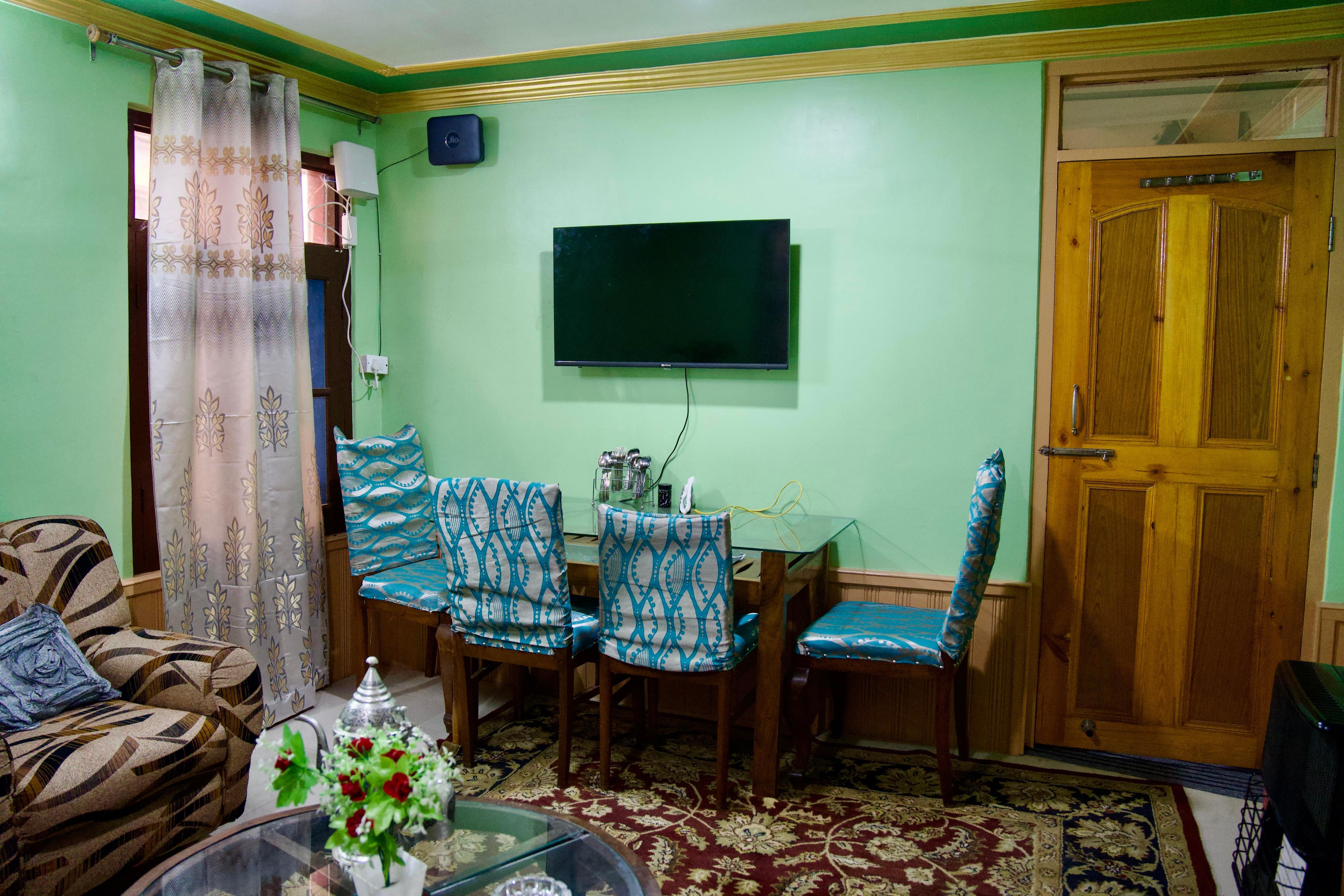 The Velvet Nest Entire 3bhk villa - Tap to explore photos