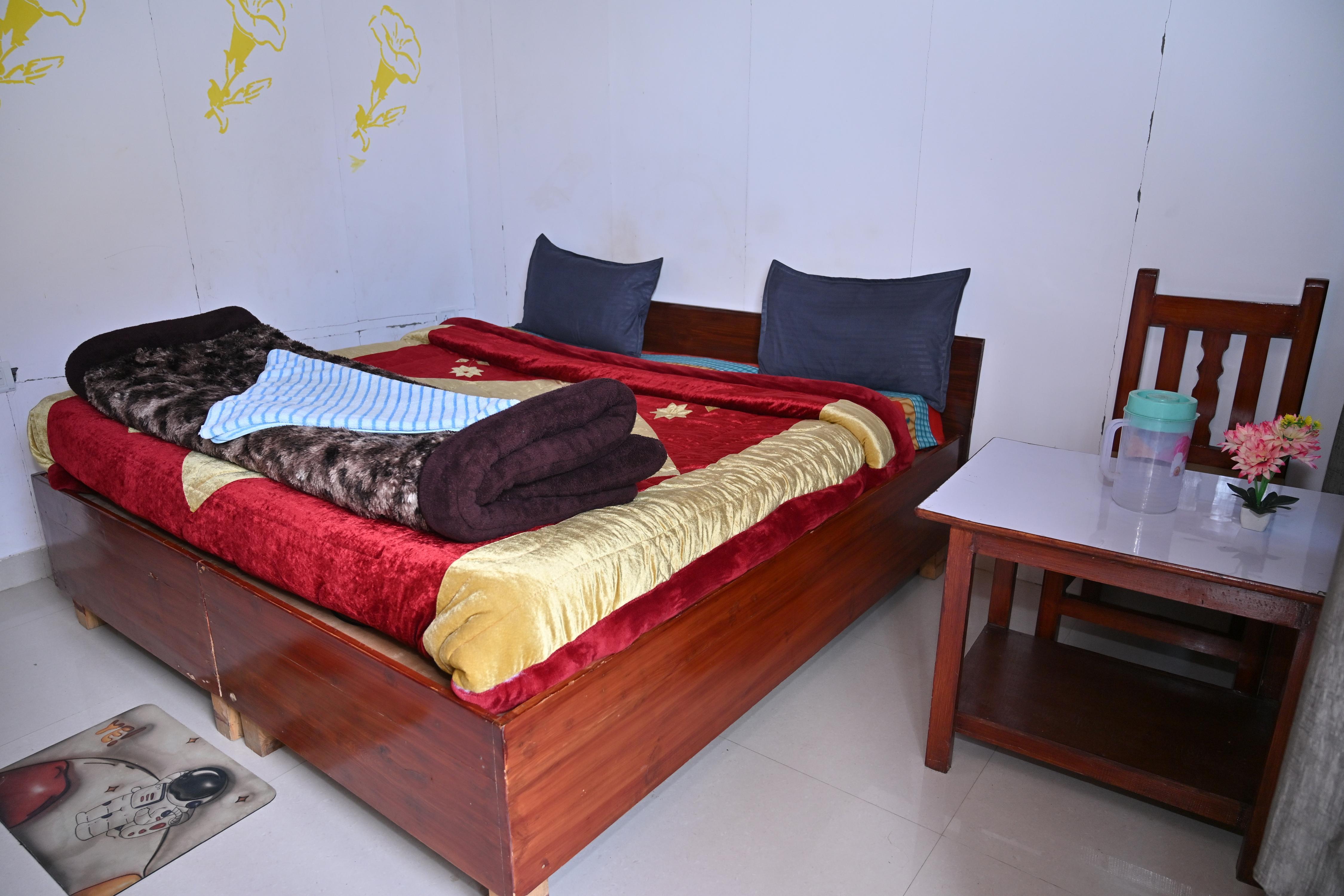 Namaste UK Home Stay - Tap to explore photos