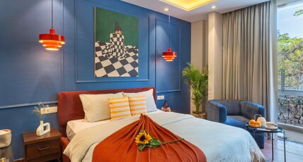 ONEOFF - The South Delhi Edition Room Type - Junior Suite with Balcony ONEOFF - The South Delhi Edition Room Type - Junior Suite with Balcony