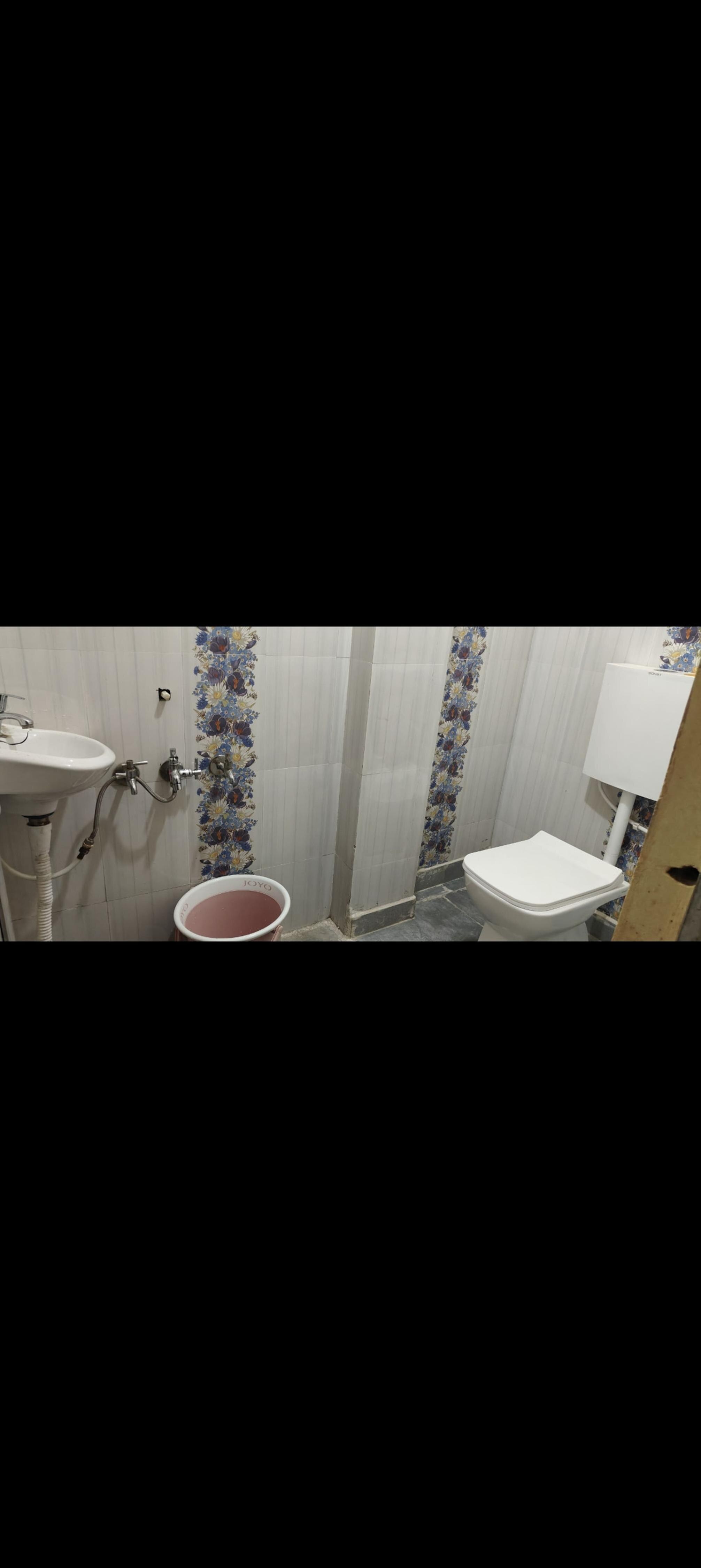 Geeta sadan homestay - Tap to explore photos