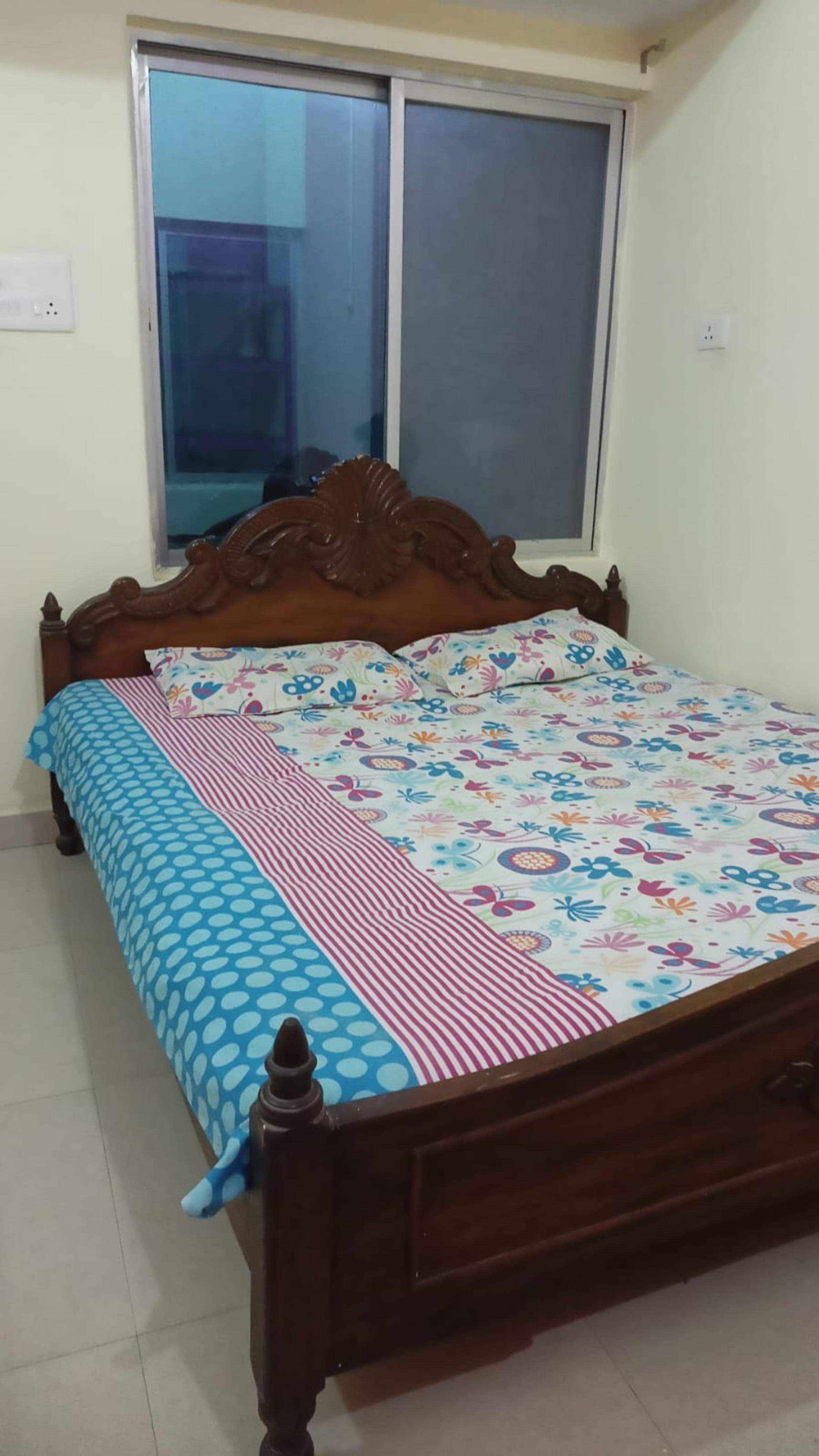 Peaceful Kashi Stay in 2 bhk - Tap to explore photos