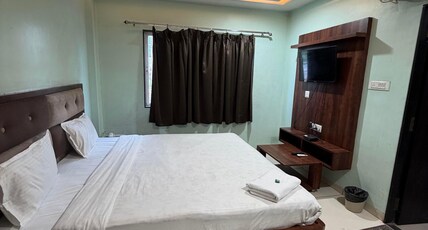 Hotel orange tree Room Type - Bedroom 8