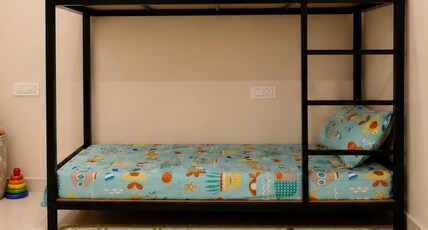 Cozy Room Aarambh Hillside View R3/F2 Room Type - Bedroom