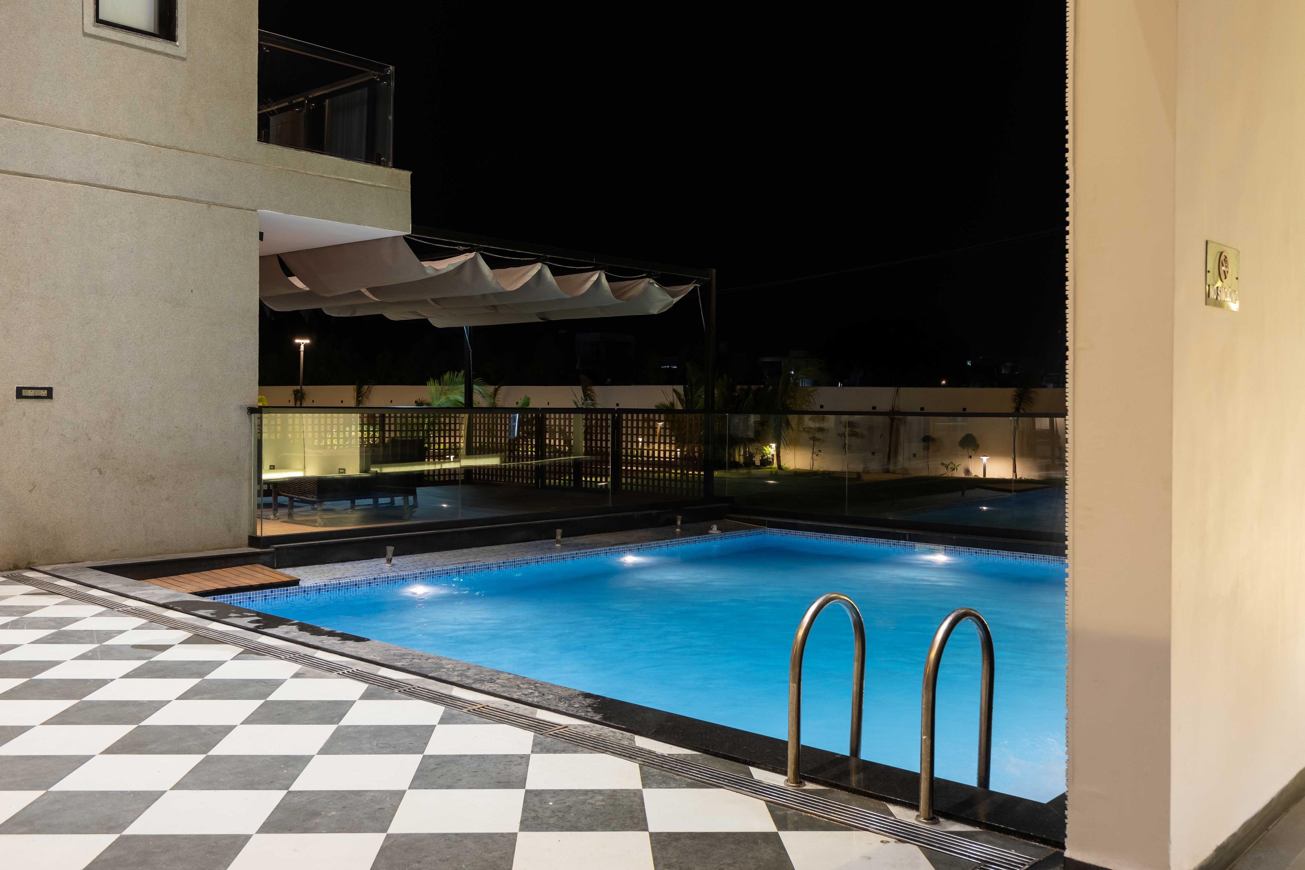 CASA NIVANTA Stays & Events - Tap to explore photos